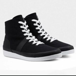 Hunter Hi Top Canvas Sneakers New without box Size 9